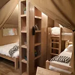 Tente Familiale Au Hautoreille Bannes (Haute-Marne)