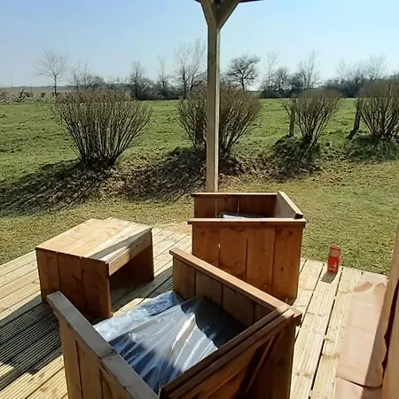 Tente Familiale Au Hautoreille *